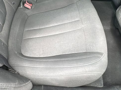 Used 2016 Chrysler 200 Limited w/ Comfort Group image 22