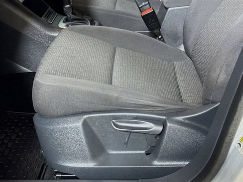 Used 2014 Volkswagen Tiguan S FWD image 15