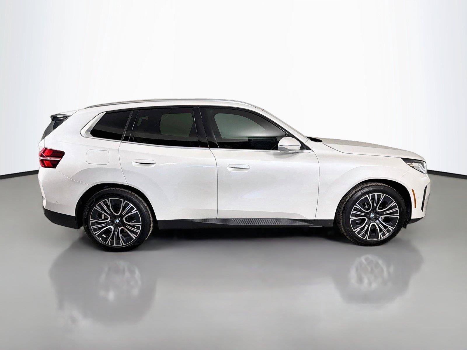 New 2026 BMW X3 xDrive30i w/ Convenience Package AWD/4WD image 4