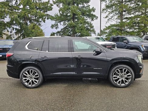 Used 2026 GMC Acadia Denali Ultimate AWD/4WD image 6
