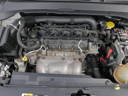 Used 2019 Jeep Compass Sport image 32