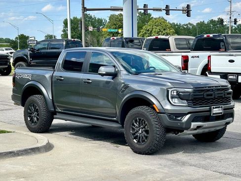 Used 2025 Ford Ranger Raptor AWD/4WD image 7