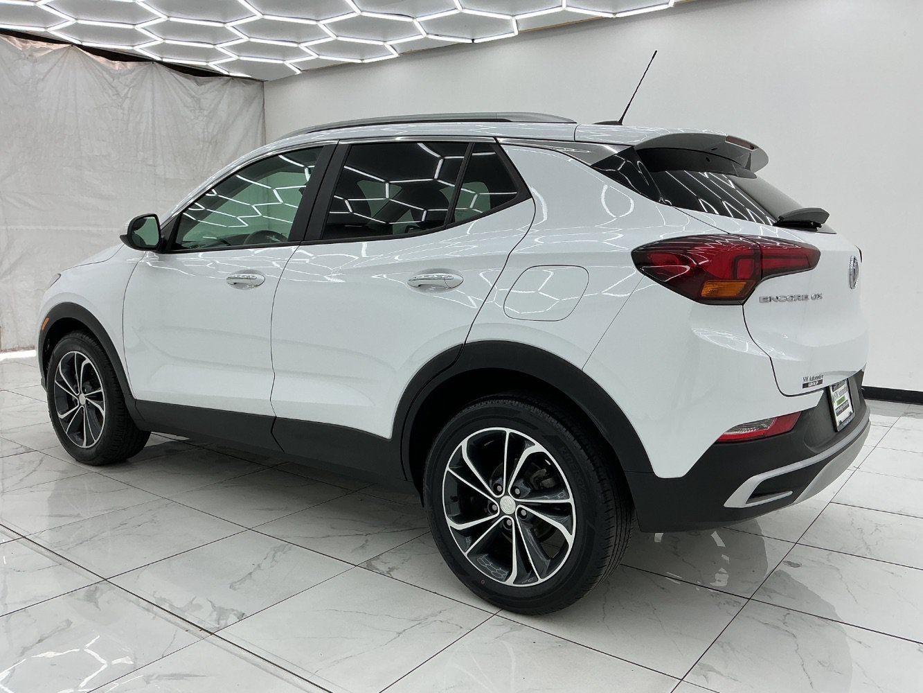 Used 2021 Buick Encore GX Select FWD image 12