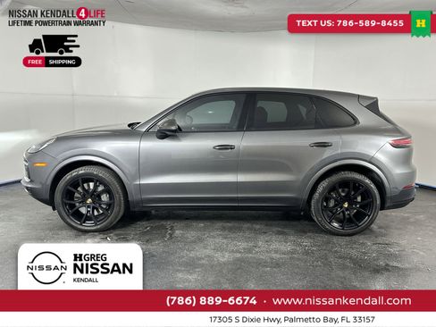 Used 2020 Porsche Cayenne S image 7