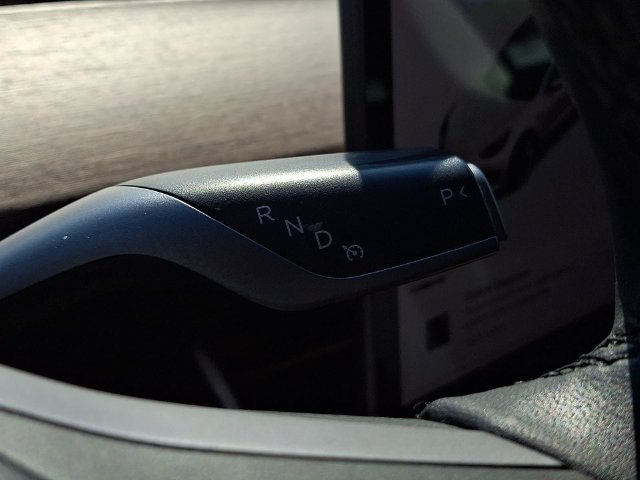 Used 2019 Tesla Model 3 Standard Range Plus RWD image 17