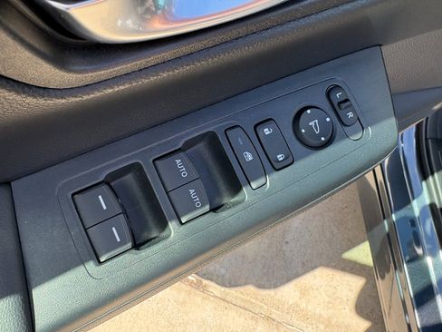 Certified 2024 Honda CR-V Sport image 11