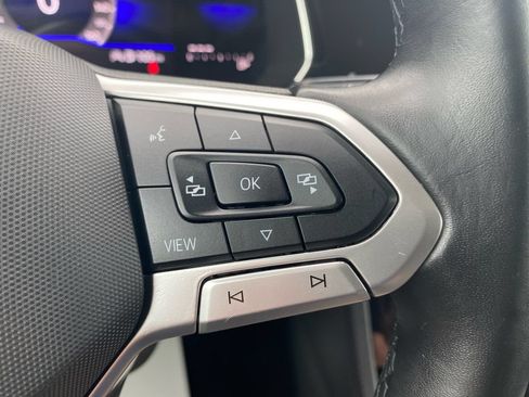 Used 2023 Volkswagen Jetta SE FWD image 23