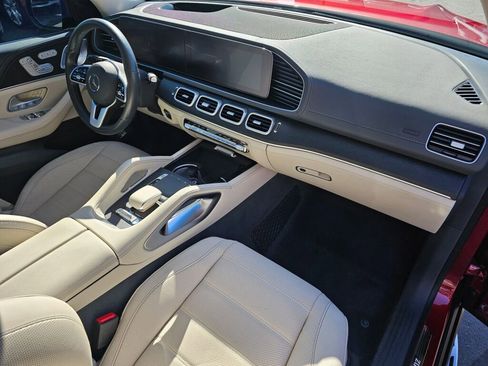 Used 2020 Mercedes-Benz GLS 450 4MATIC image 11