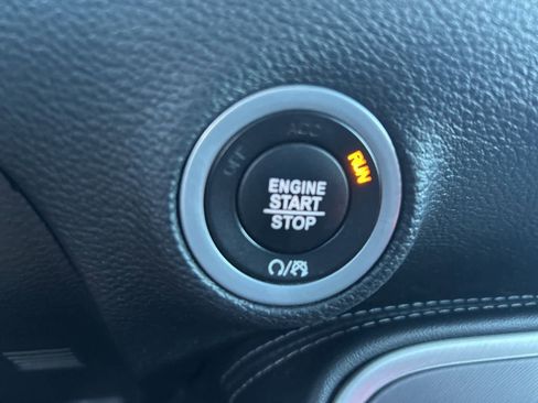 Used 2022 Dodge Challenger R/T w/ Blacktop Package image 29