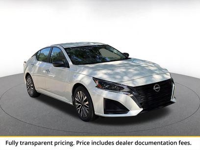 Used 2025 Nissan Altima 2.5 SV