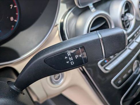 Used 2021 Mercedes-Benz C 300 Sedan image 15