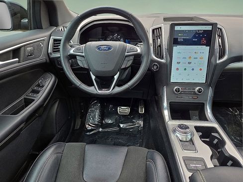 Used 2022 Ford Edge ST w/ Equipment Group 401A AWD/4WD image 19