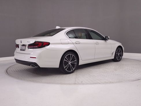 Certified 2023 BMW 530i 530i w/ Convenience Package image 7