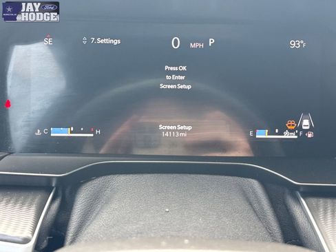 Used 2025 Jeep Grand Cherokee Altitude RWD image 17