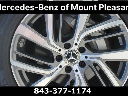 Used 2025 Mercedes-Benz E 350 4MATIC Sedan image 16