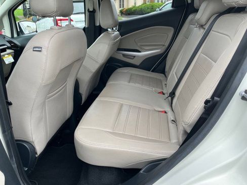 Used 2019 Ford EcoSport Titanium AWD/4WD image 9