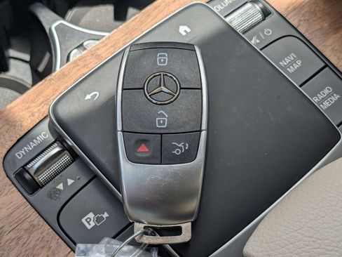 Certified 2024 Mercedes-Benz GLS 450 4MATIC image 28