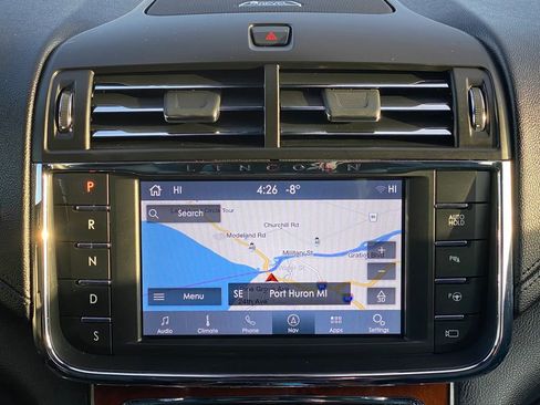 Used 2019 Lincoln Continental Reserve w/ Rear-seat Package image 23