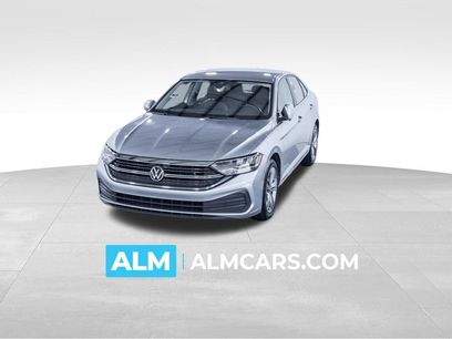 Used 2024 Volkswagen Jetta SE
