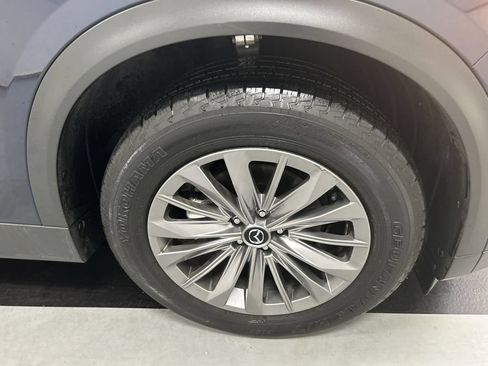 Certified 2024 MAZDA CX-90 3.3 Turbo w/ Preferred Plus AWD/4WD image 8