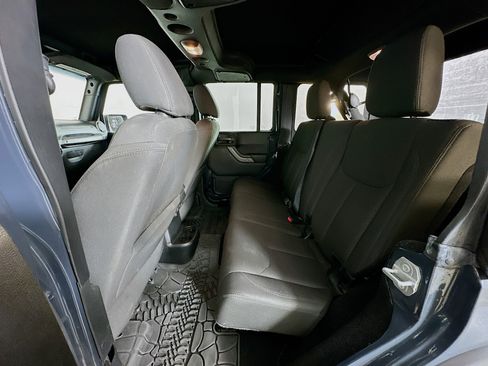 Used 2017 Jeep Wrangler Unlimited Sport w/ Quick Order Package 24S image 24