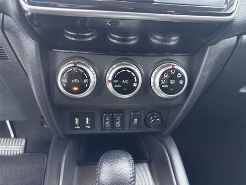 Used 2025 Mitsubishi Outlander Sport AWD image 26