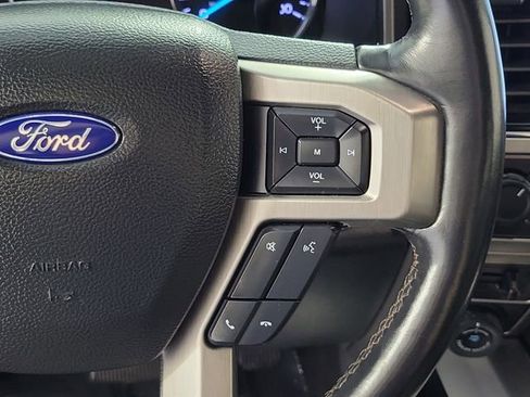 Used 2022 Ford F250 Platinum w/ FX4 Off-Road Package AWD/4WD image 25