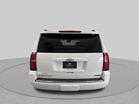 Used 2018 Chevrolet Suburban Premier AWD/4WD image 7