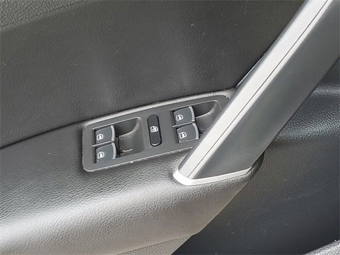 Used 2022 Volkswagen Passat 2.0T SE image 21