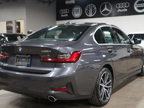 Used 2020 BMW 330i xDrive Sedan AWD/4WD image 5