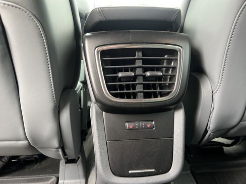 Used 2020 Lincoln Nautilus Reserve w/ Equipment Group 201A FWD image 40