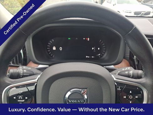 Certified 2023 Volvo XC60 B6 Ultimate w/ Protection Package Premier AWD/4WD image 20