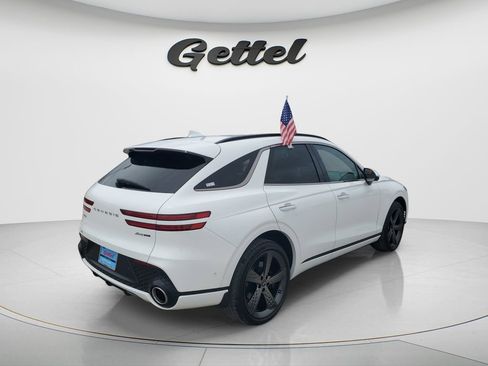 Used 2025 Genesis GV70 3.5T Sport w/ Sport Advanced Package AWD/4WD image 4