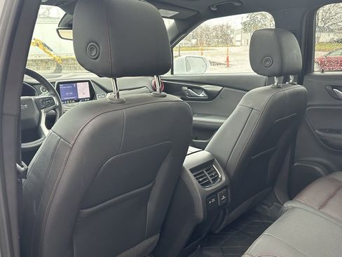 Used 2019 Chevrolet Blazer RS image 12