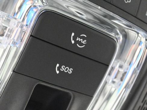 Used 2025 Mercedes-Benz CLA 250 image 23