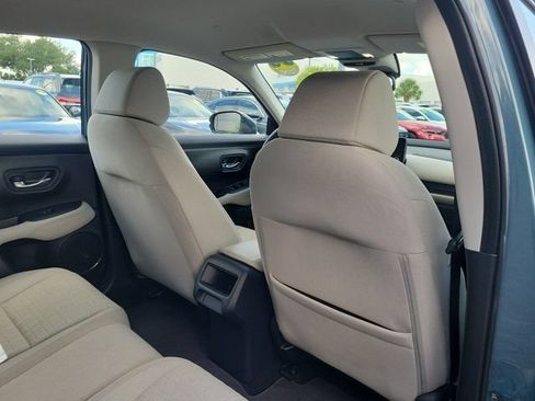Certified 2024 Honda HR-V LX image 10
