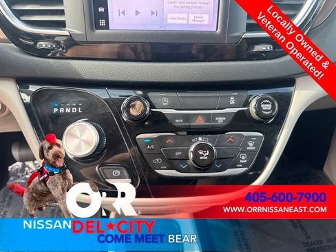 Used 2023 Chrysler Voyager LX FWD image 25