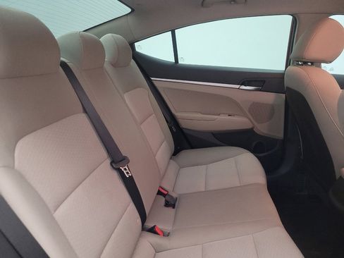 Used 2020 Hyundai Elantra SE w/ Cargo Package (C1) FWD image 19