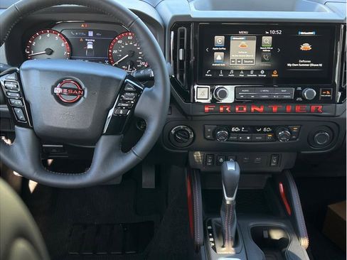 New 2026 Nissan Frontier PRO-4X w/ Pro Premium Package AWD/4WD image 11