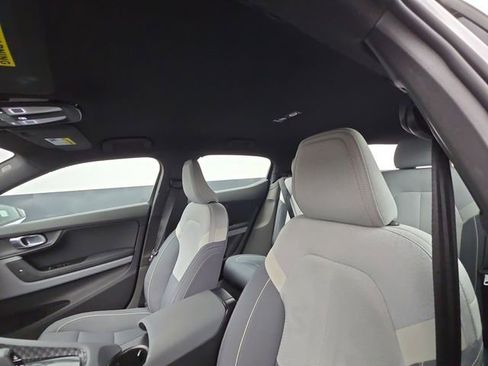 Used 2022 Polestar Polestar 2 image 41