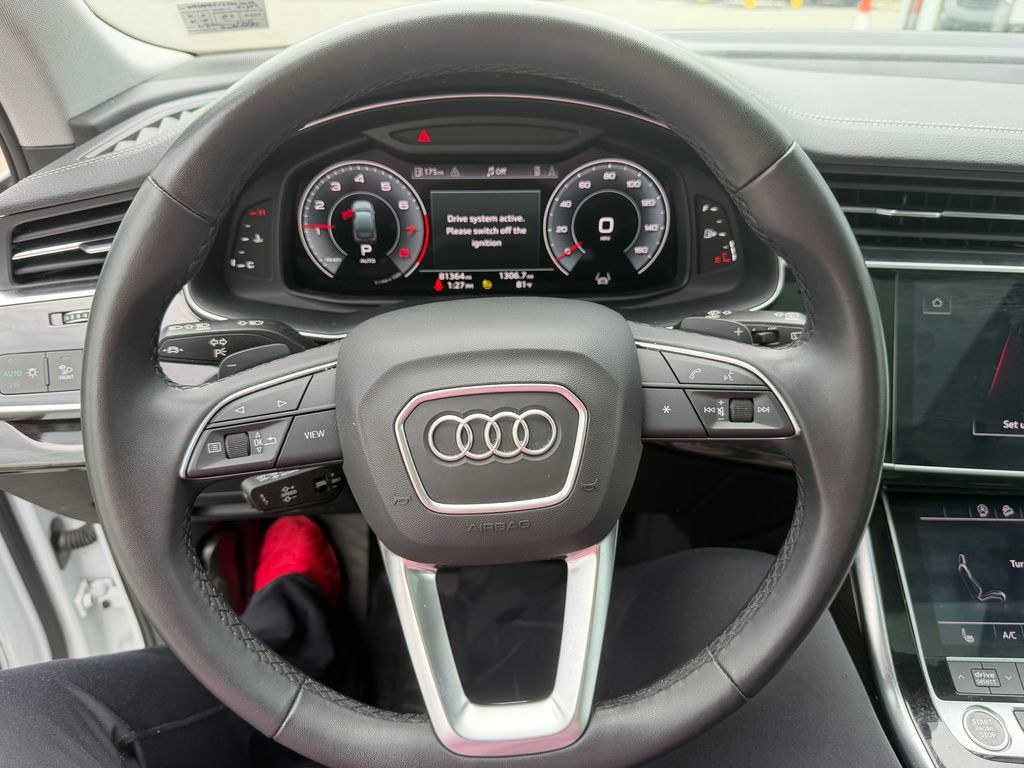 Used 2023 Audi Q7 3.0T Premium w/ Convenience Package AWD/4WD image 37