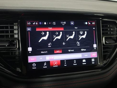 Used 2025 Dodge Durango GT AWD/4WD image 33