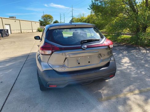 Used 2023 Nissan Kicks S FWD image 2