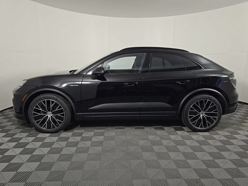 Certified 2026 Porsche Macan 4 Electric AWD/4WD image 2