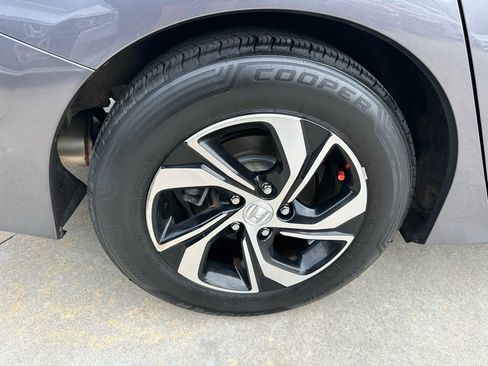 Used 2017 Honda Accord LX image 53