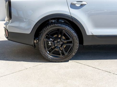 Used 2025 Kia Telluride SX X-Line AWD/4WD image 36