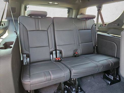 New 2026 Chevrolet Suburban RST AWD/4WD image 15