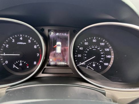 Used 2017 Hyundai Santa Fe SE w/ SE Premium Package 02 image 11