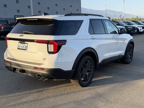 Used 2026 Ford Explorer ST w/ Sun And Sound Package AWD/4WD image 8