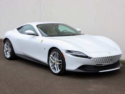 Certified 2023 Ferrari Roma image 1
